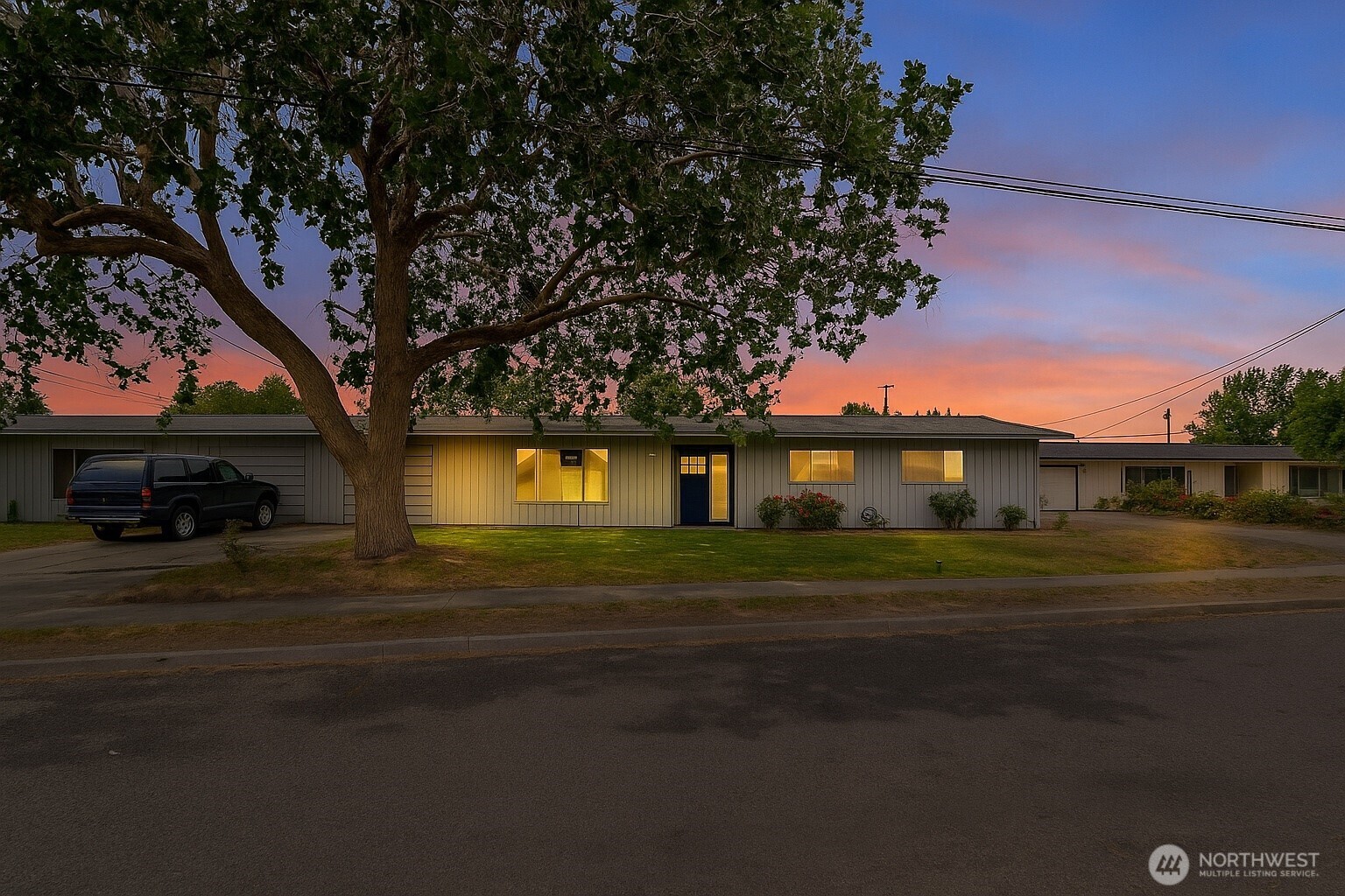 9023 McConnell Drive B Property Photo 1