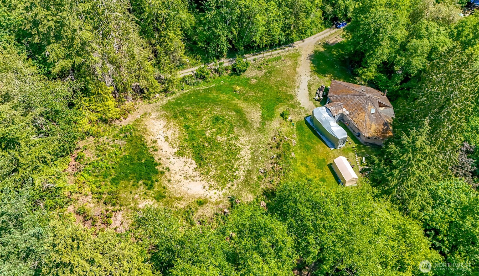 9904 Banner Road Property Photo 12