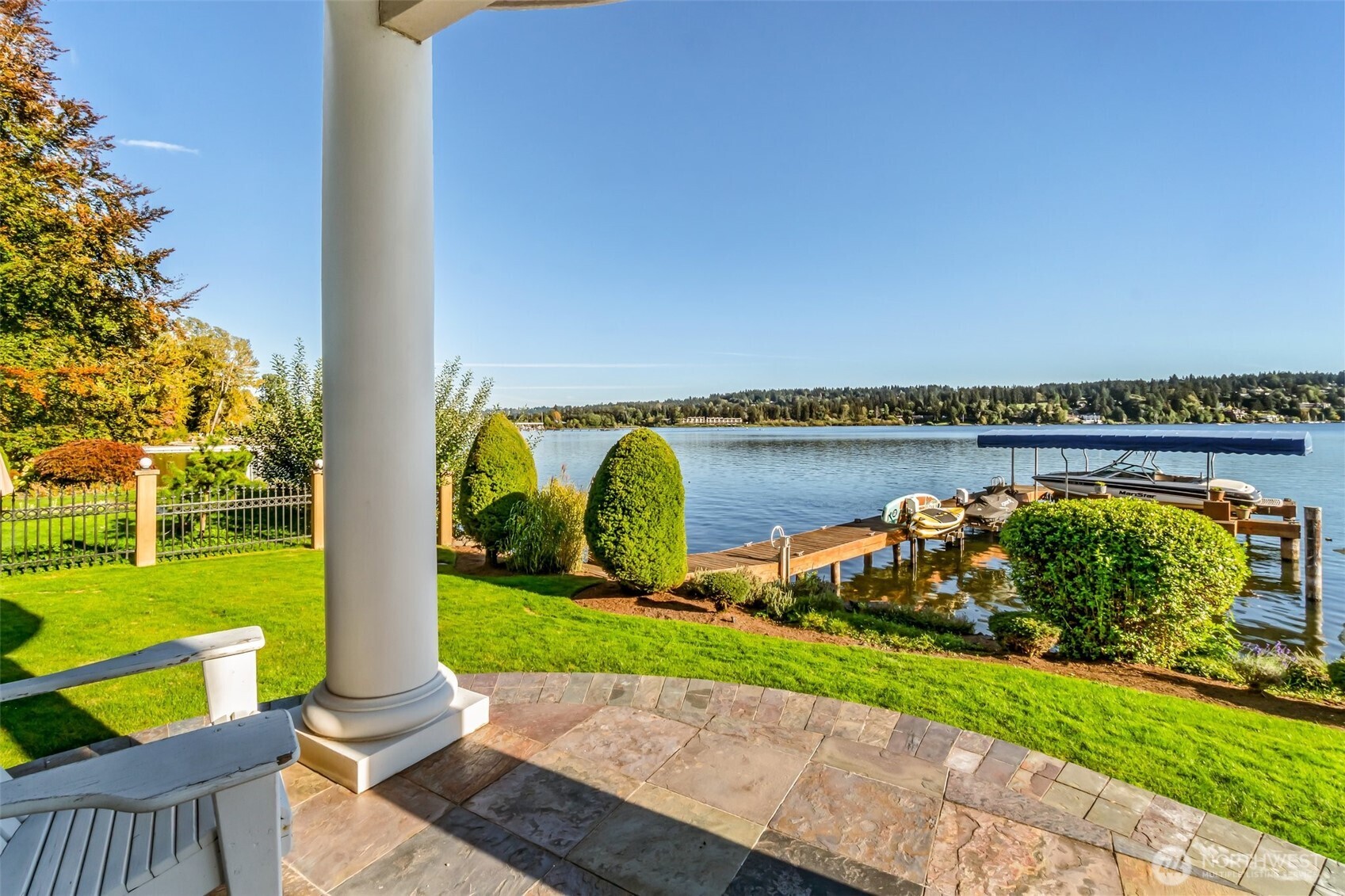 17765 Beach Drive Property Photo 4