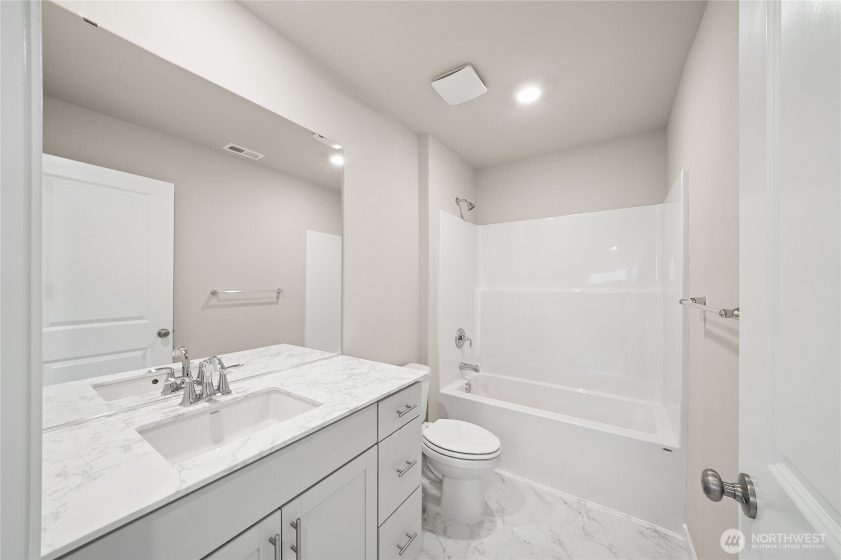 14830 203rd Avenue 684 Property Photo 11