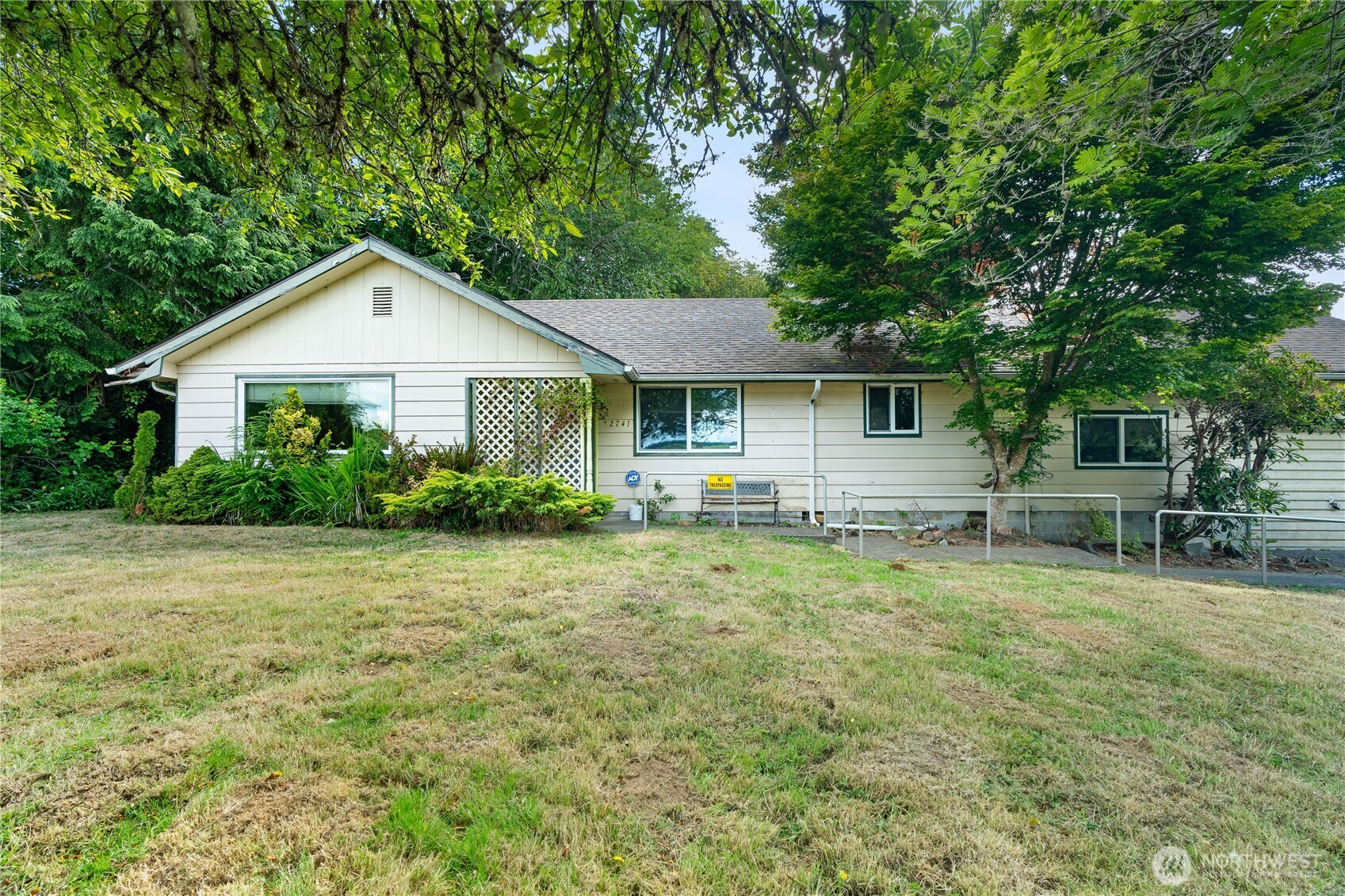 2741 Fairview Court Property Photo