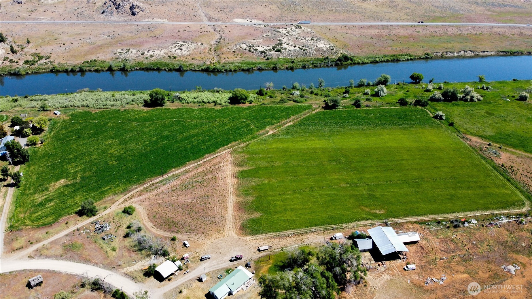 24 Hadley Rd. Property Photo 3