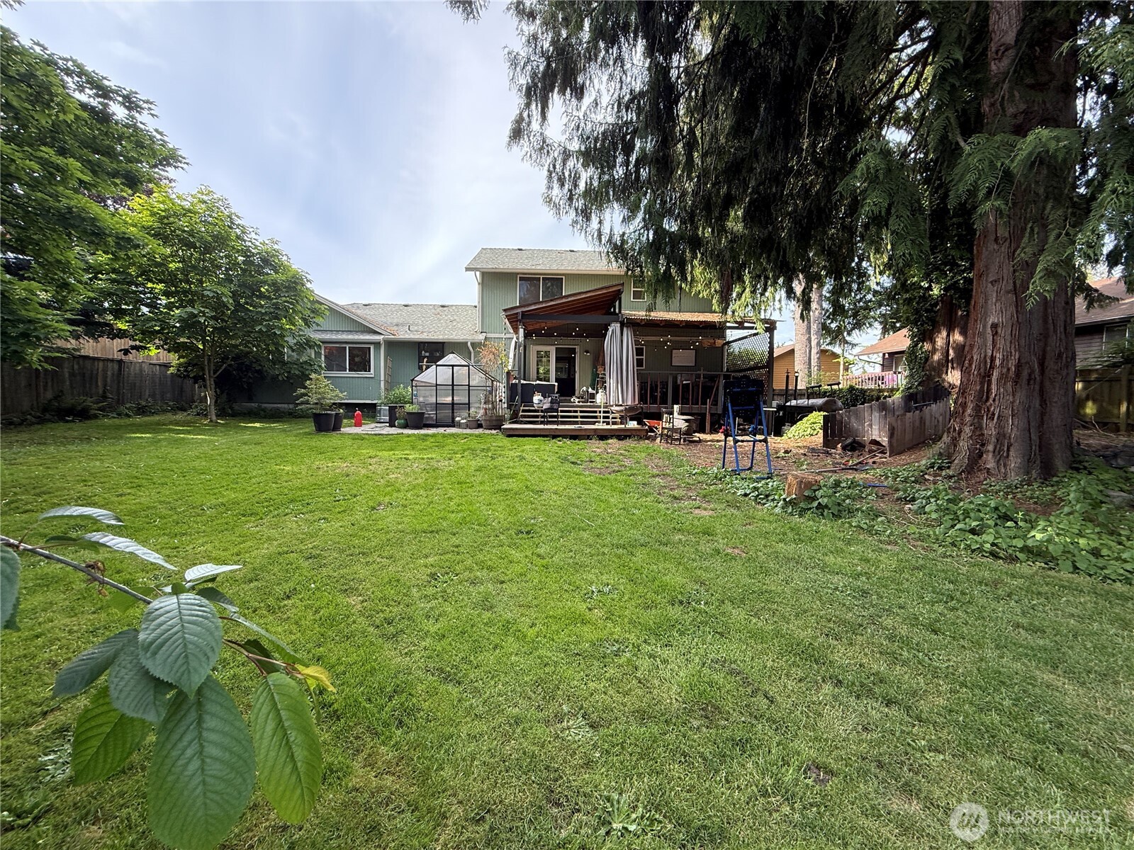 11913 NE 27th Court Property Photo 1