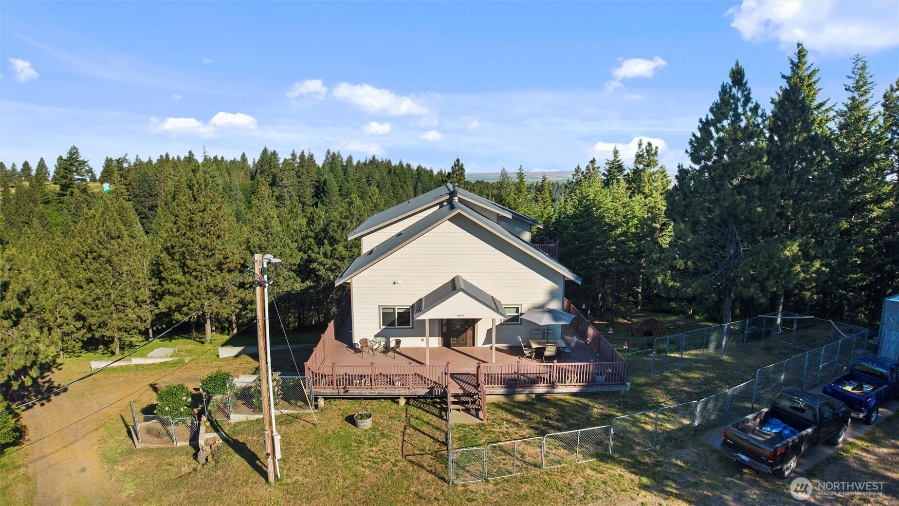 6379 Lewis Peak Road Property Photo 4