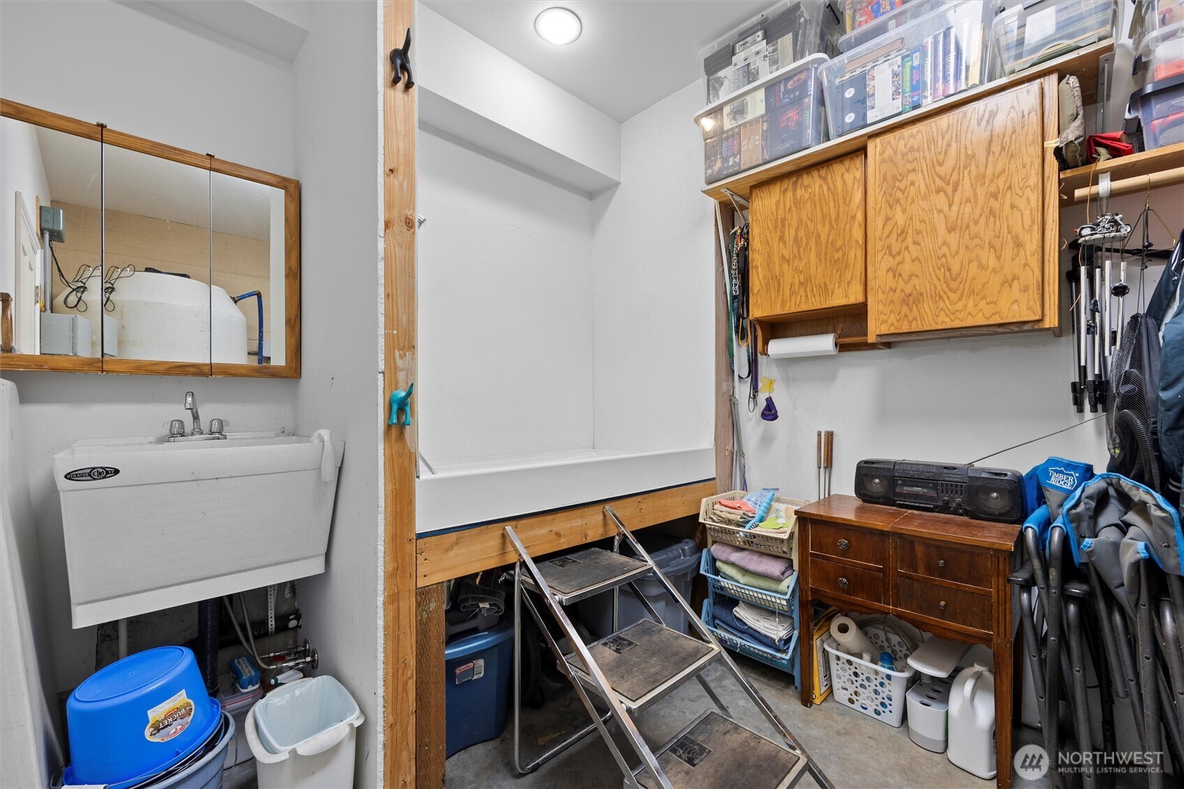 6379 Lewis Peak Road Property Photo 29