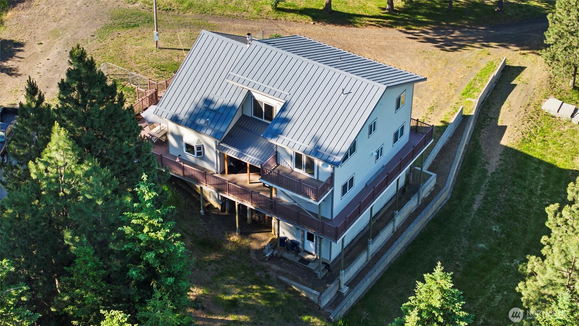 6379 Lewis Peak Road Property Photo 35