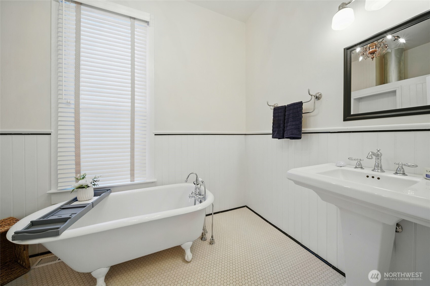 415 Preston Avenue Property Photo 18