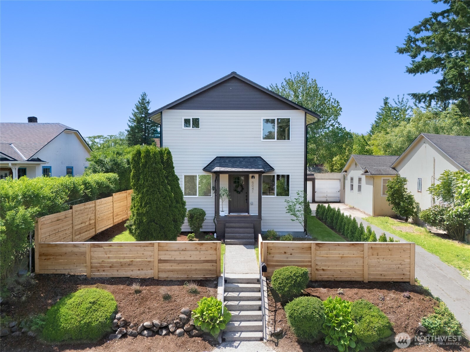 5041 Bowen Place Property Photo 1