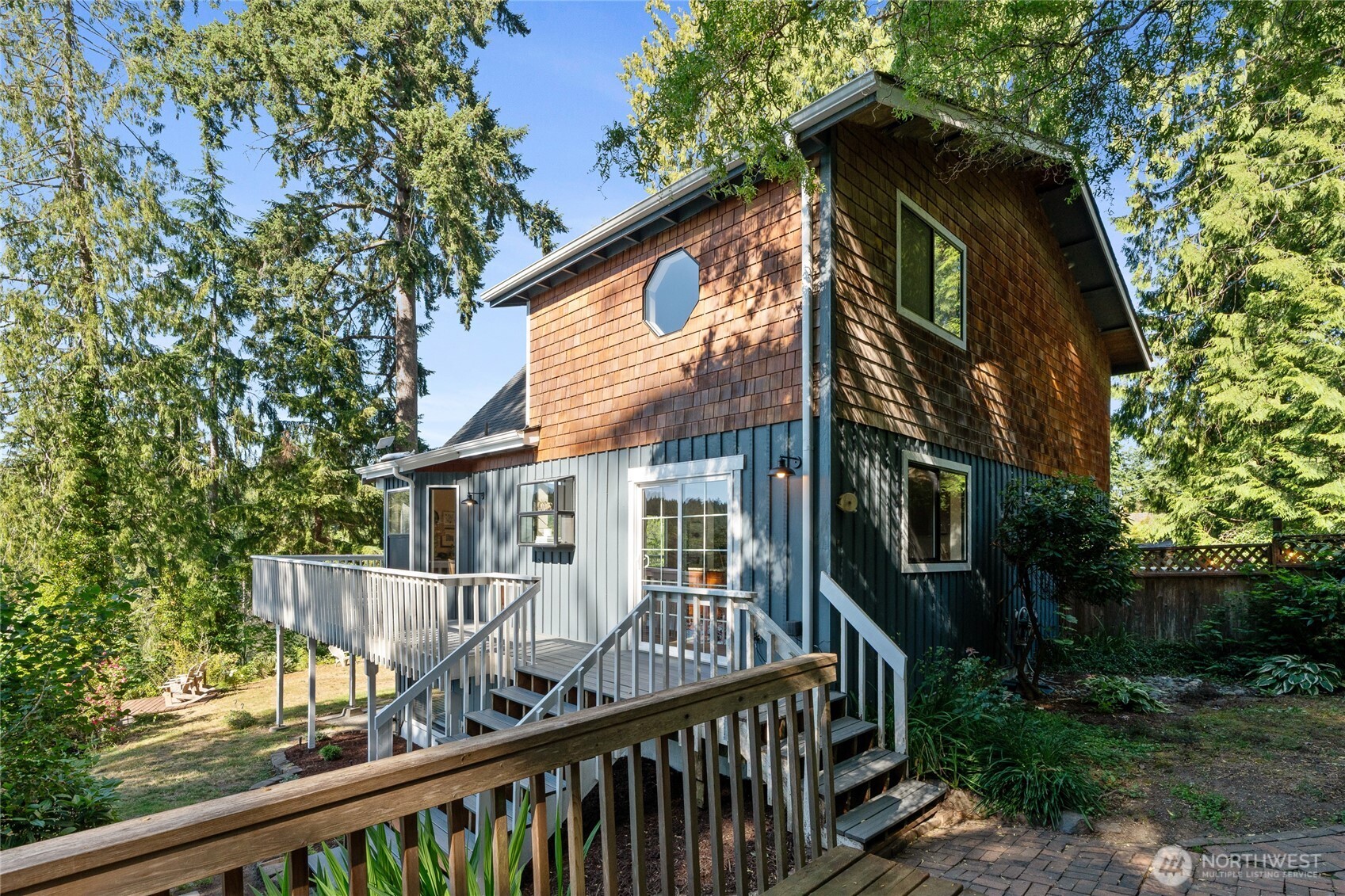 19709 Sw Whiteman Cove Road Property Photo 3
