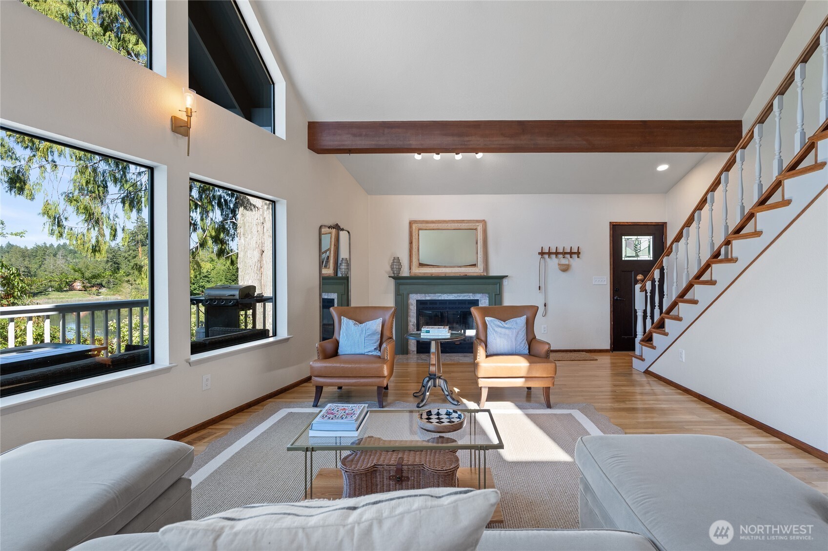 19709 Sw Whiteman Cove Road Property Photo 6