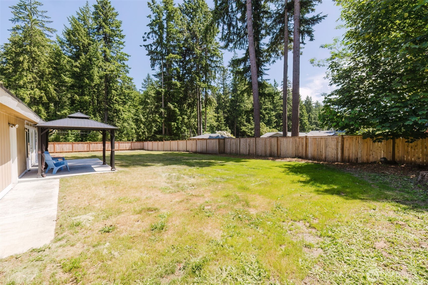 7002 35th Street Property Photo 1
