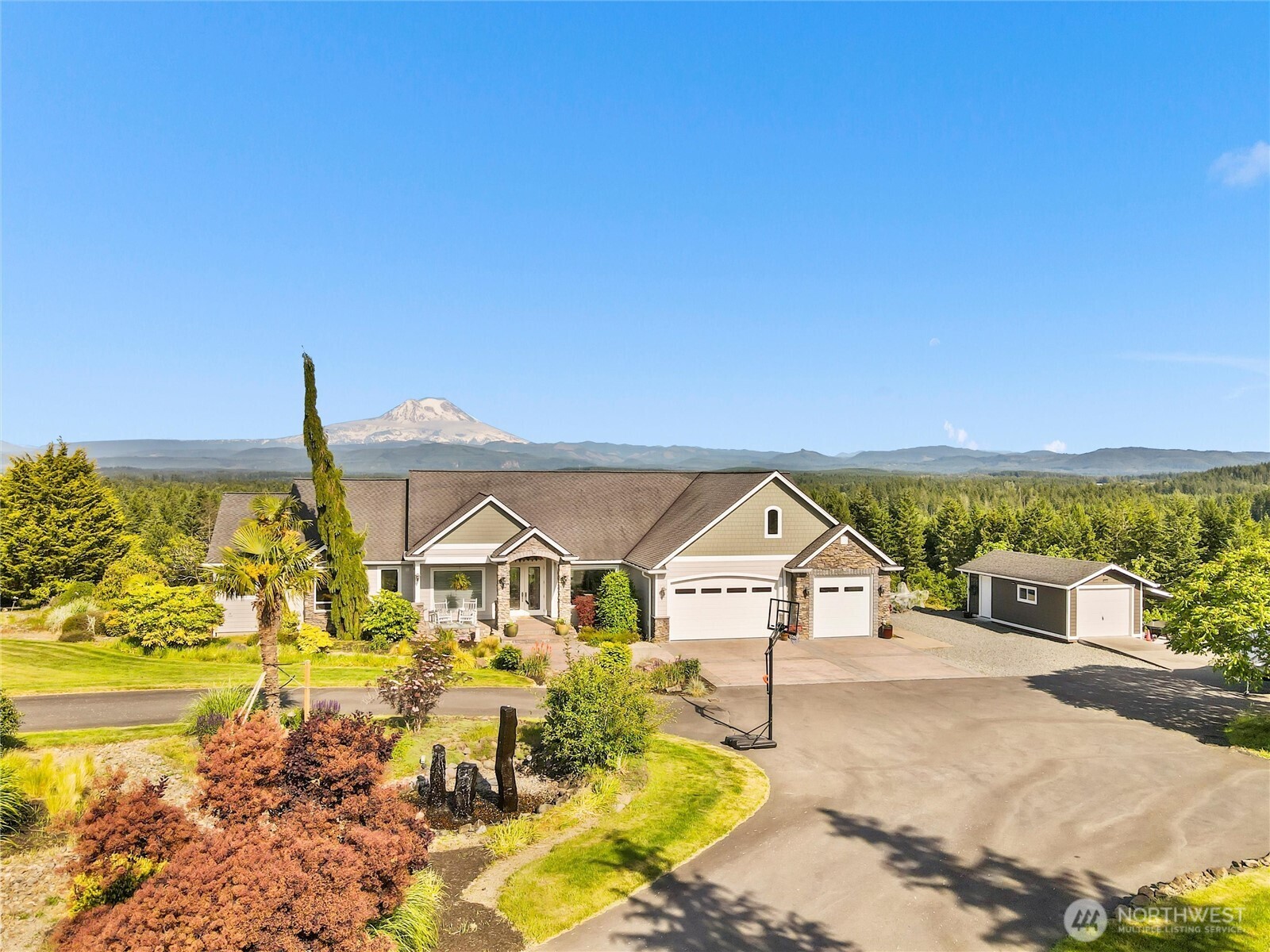 2510 Cascade Drive Property Photo 1