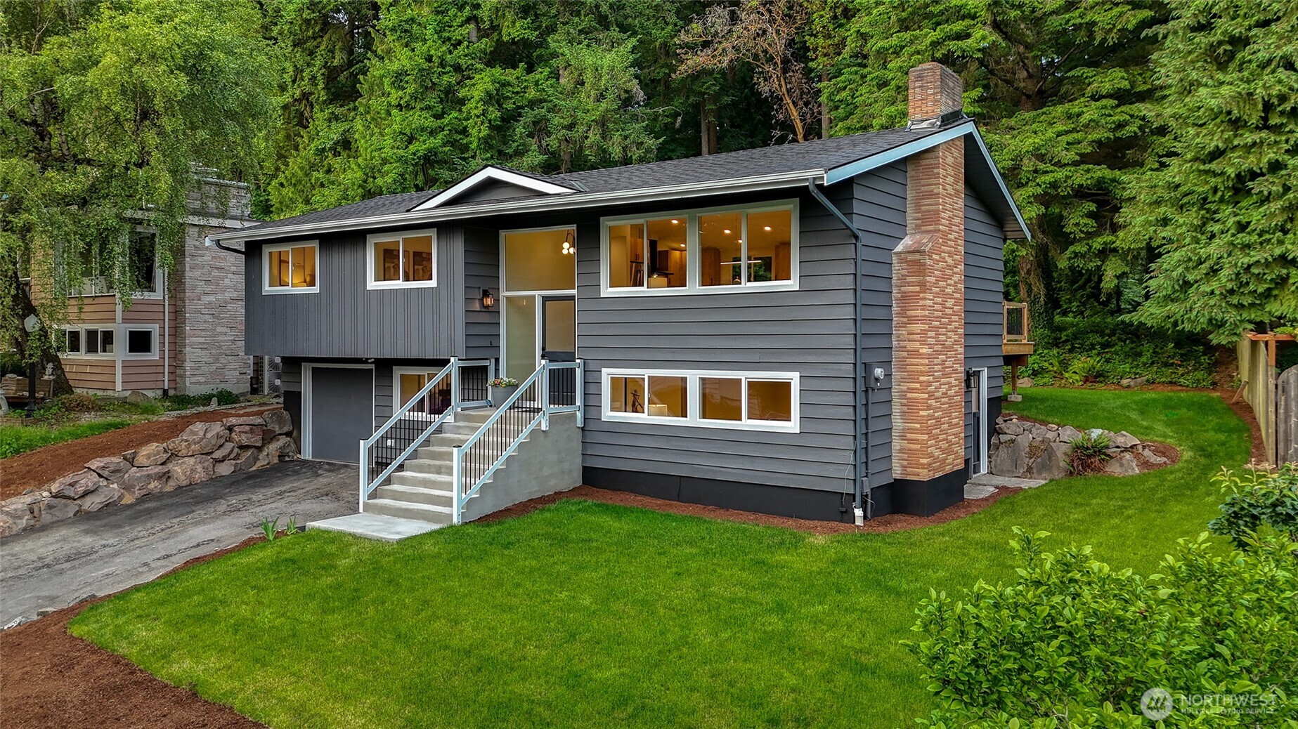 19208 38th Place Property Photo 1