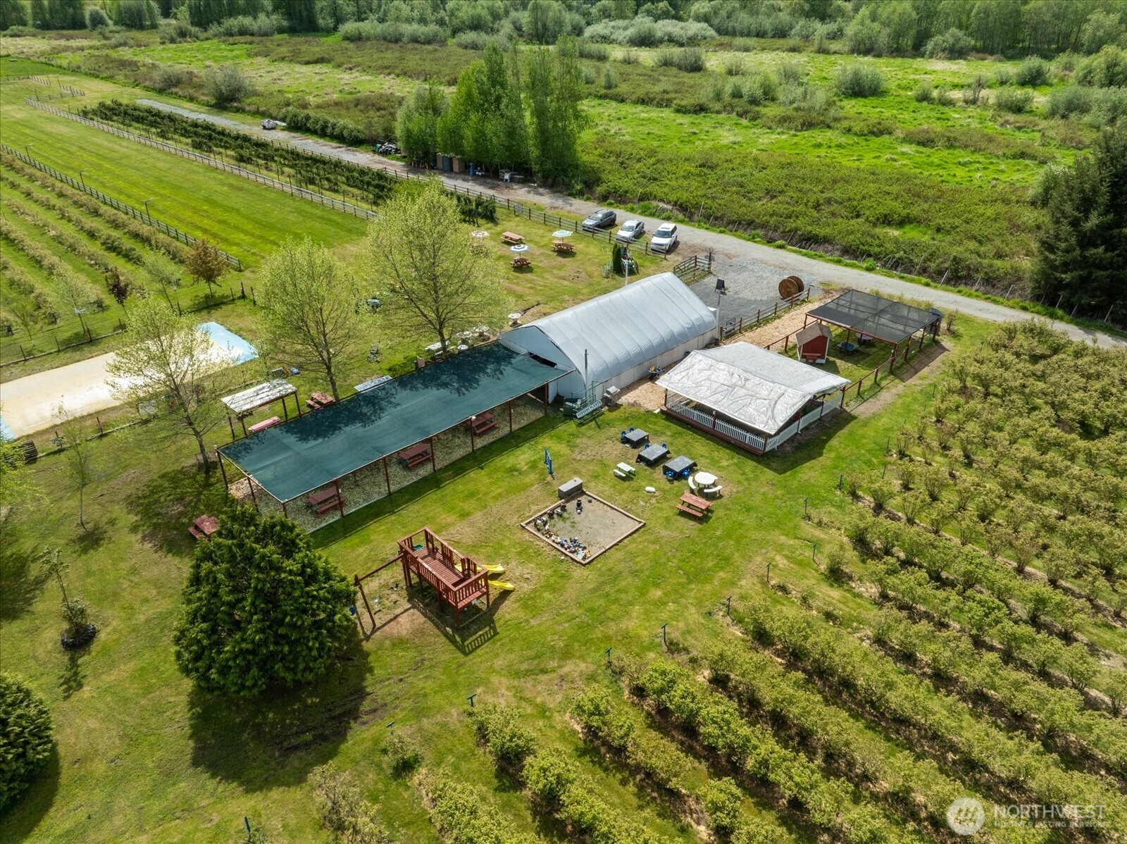 5628 Grandview Road Property Photo 33