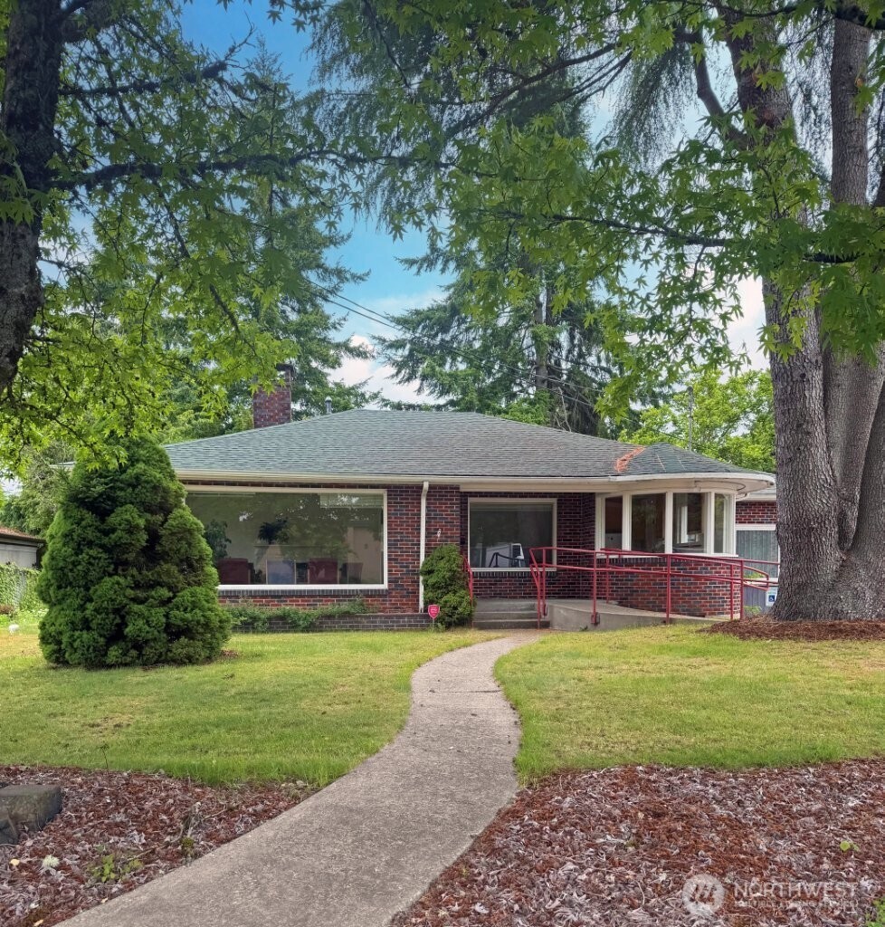 1920 State Avenue Property Photo 1