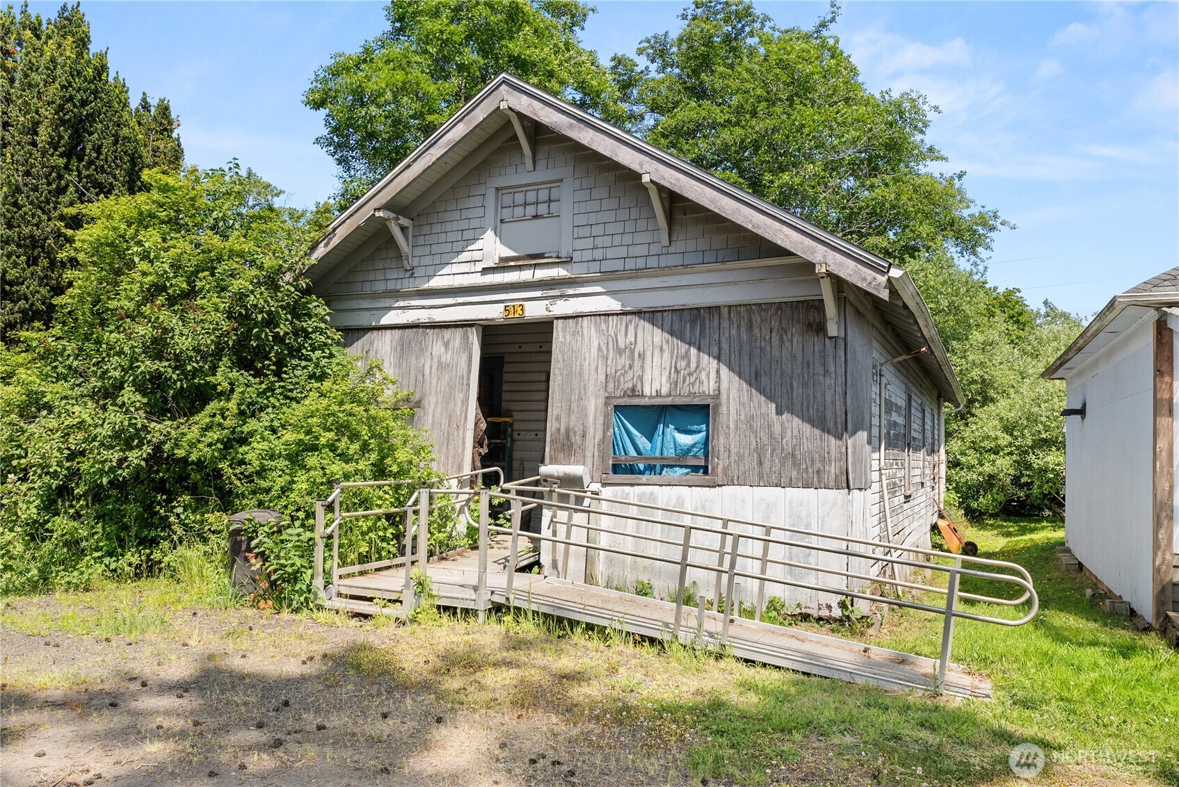 513 Seventh Street Property Photo 1