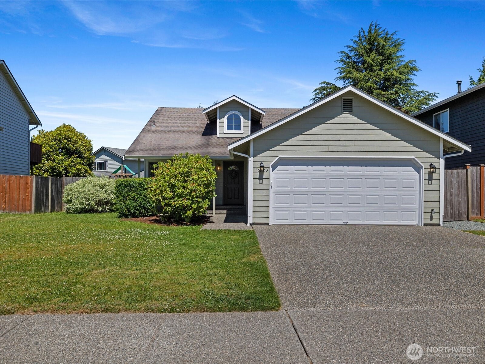 16723 Wales Street Property Photo 1