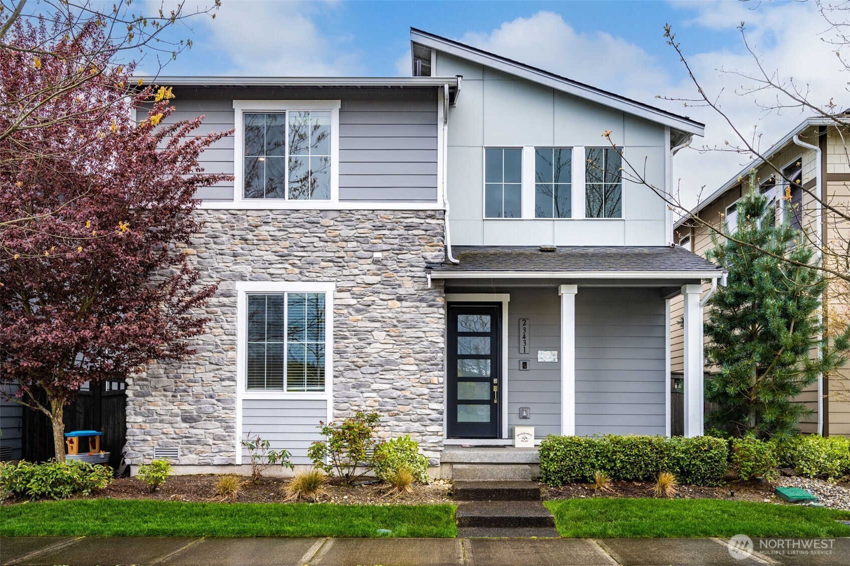 23431 SE Fir Street Property Photo 1