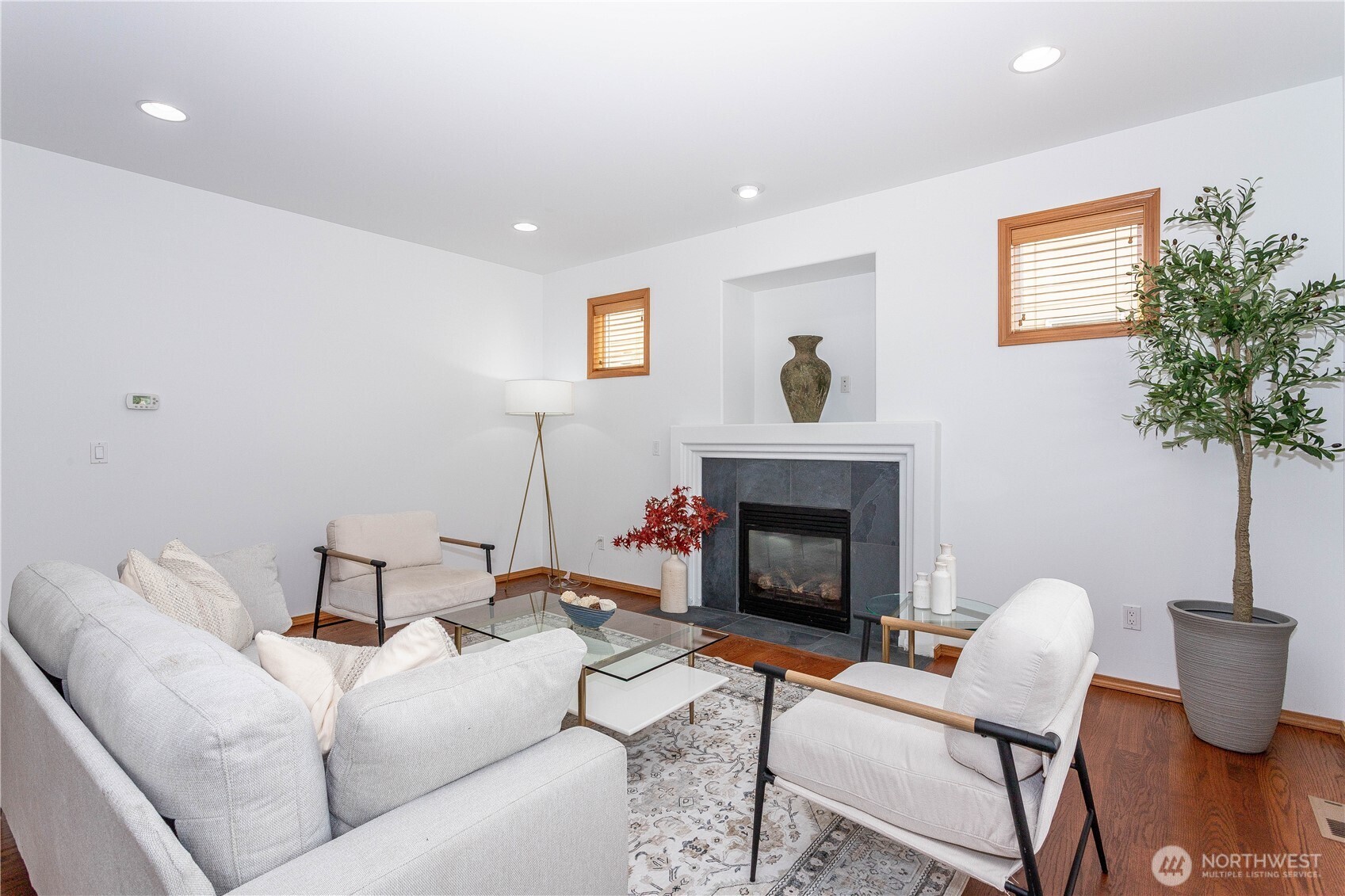 14808 26th Place 2 Property Photo 6