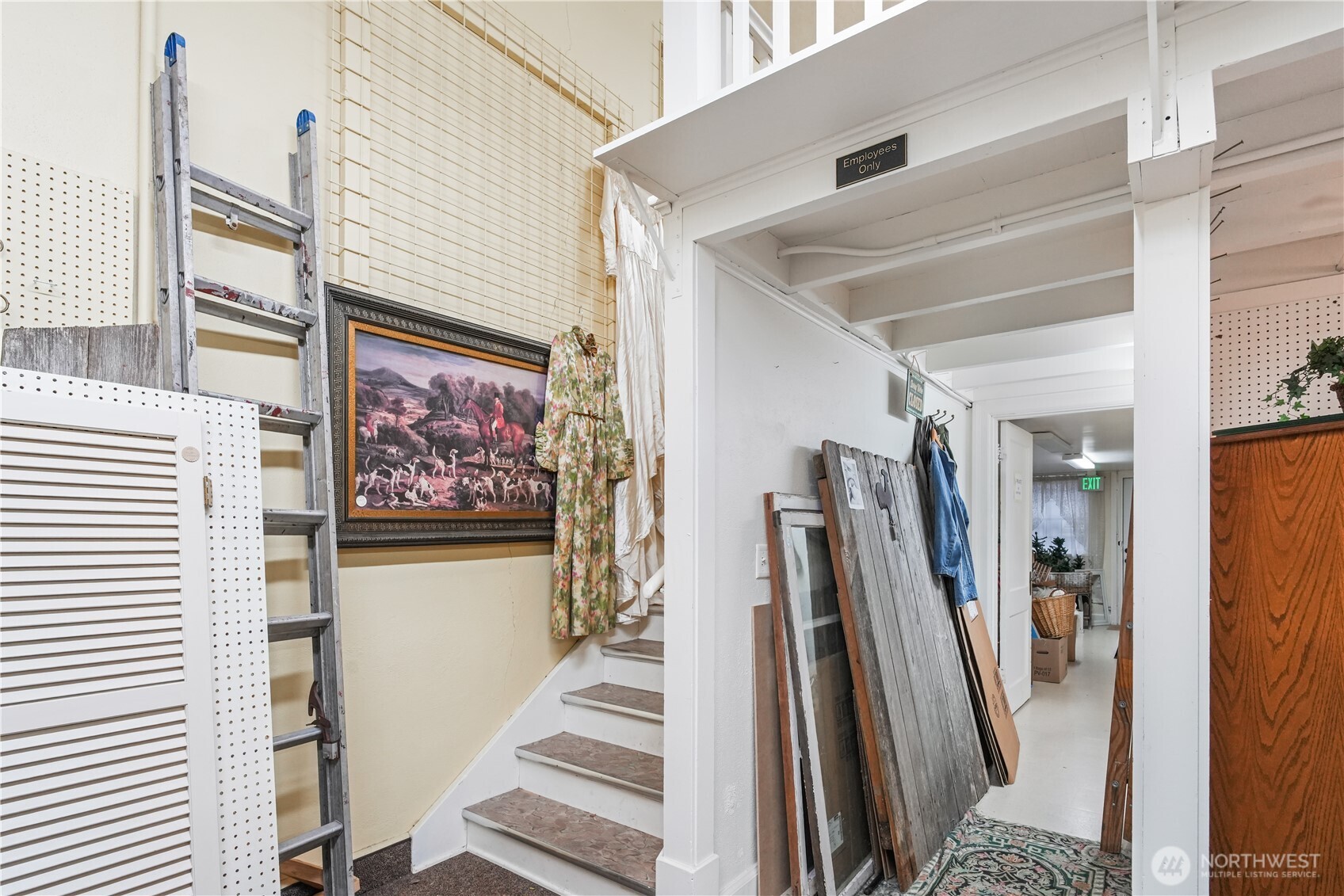 307 N Tower Avenue Property Photo 31