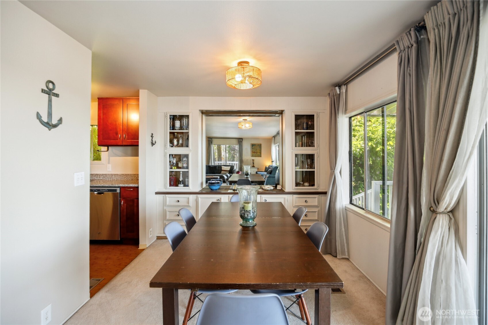 70 E Rustle Way Property Photo 12