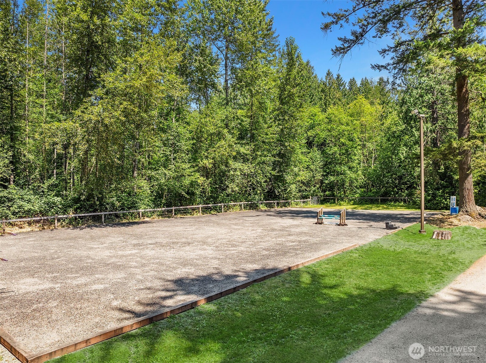 7608 254th Avenue Property Photo 3