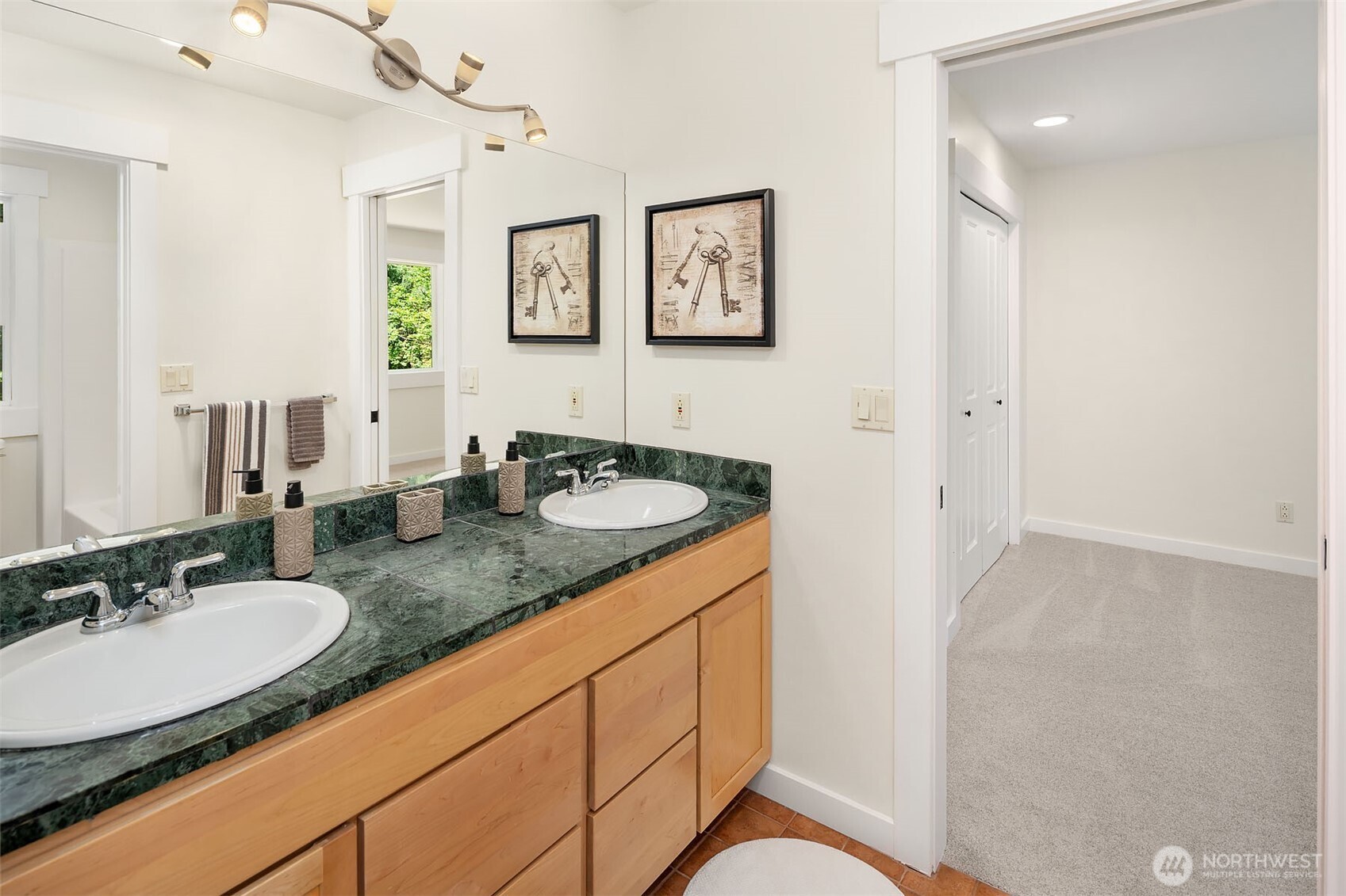 7608 254th Avenue Property Photo 24