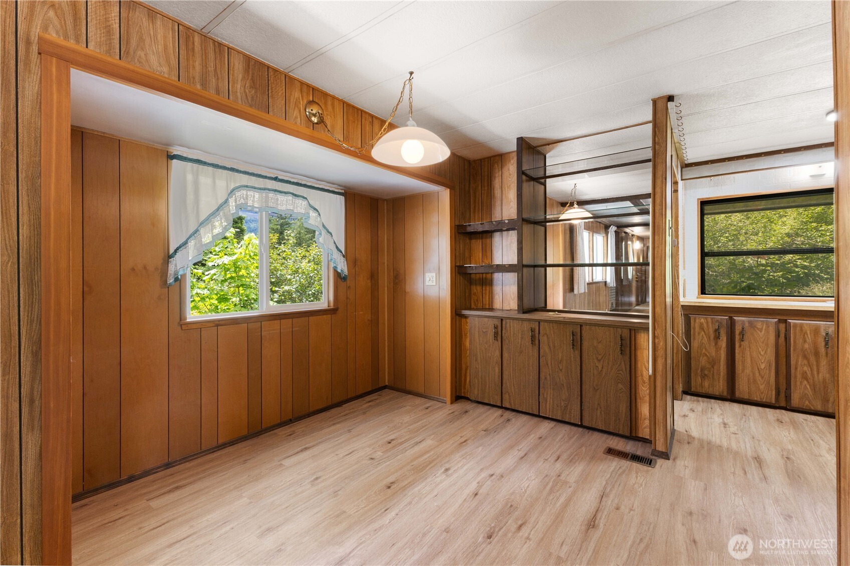 12833 Squaw Wood Lane Property Photo 6