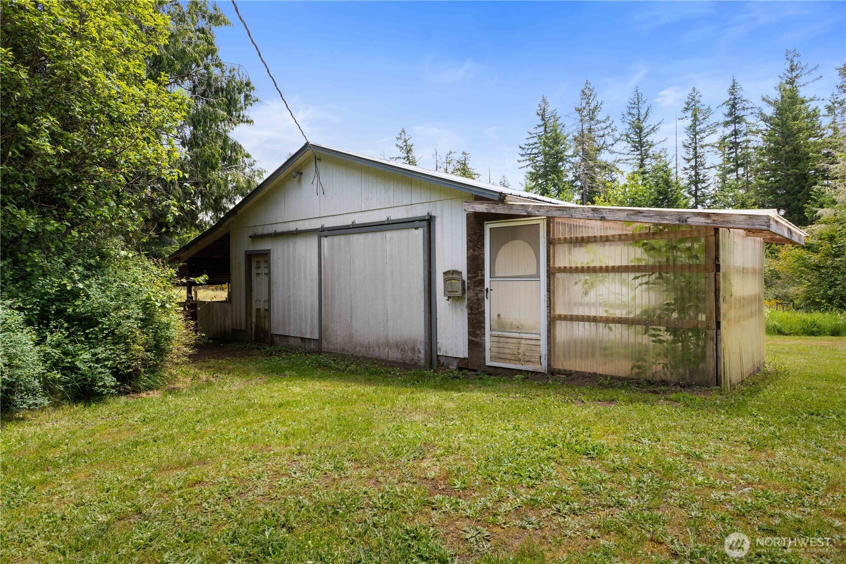 12833 Squaw Wood Lane Property Photo 20