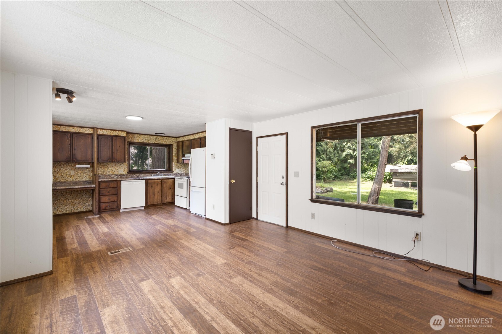 12833 Squaw Wood Lane Property Photo 29