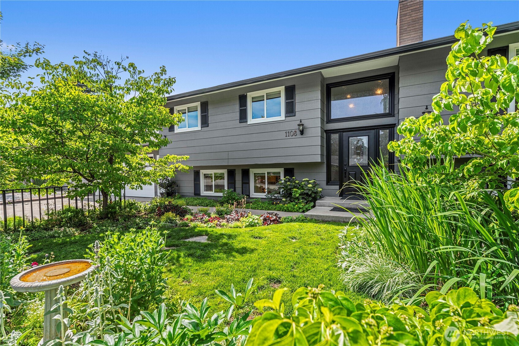 1108 Dale Street Property Photo 1