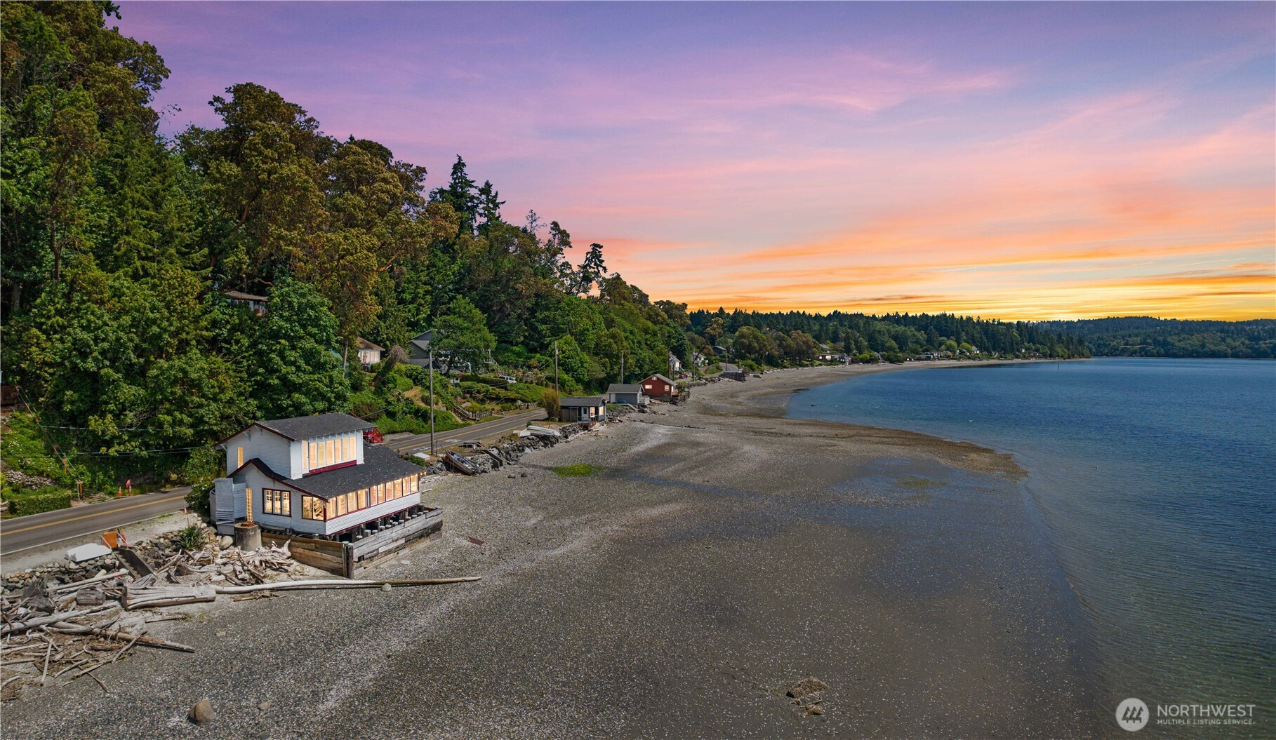 24186 Vashon Highway Property Photo 1