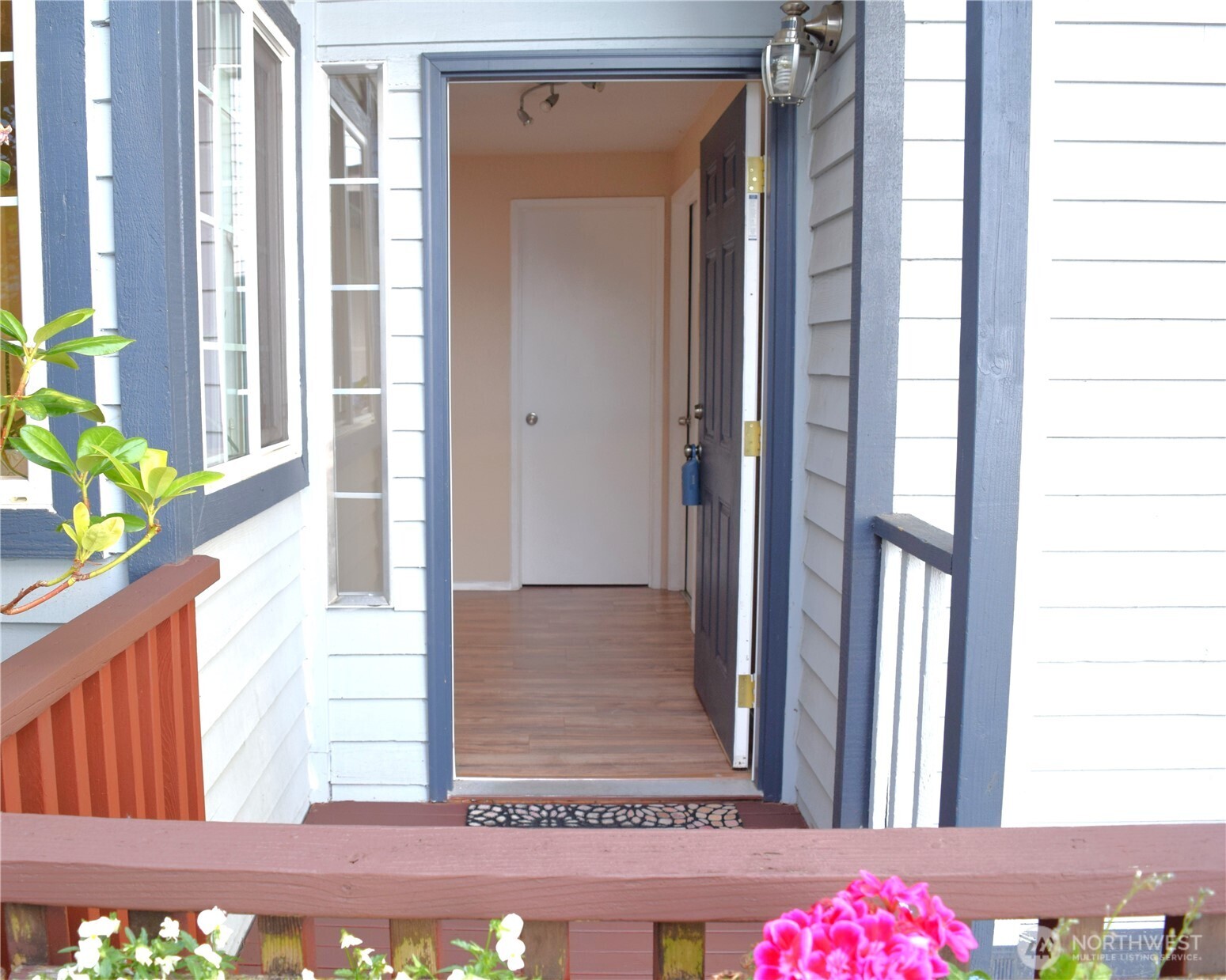 2113 186th Place Property Photo 5