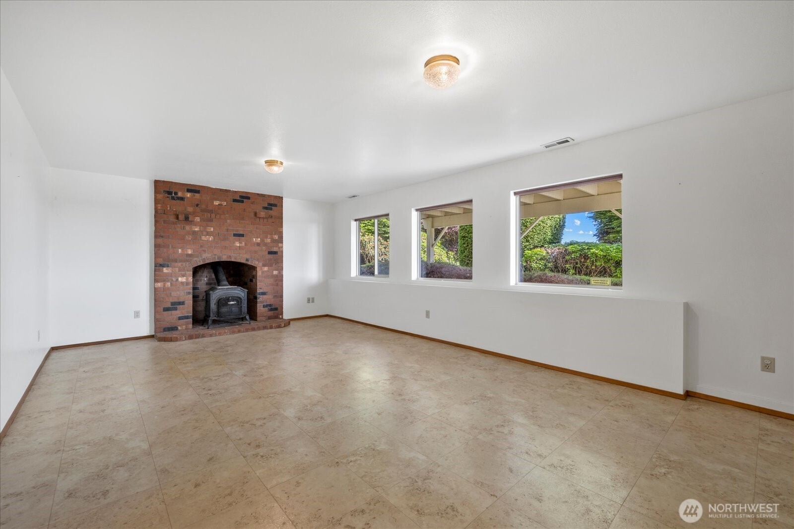 4216 Mitchell Drive Property Photo 25