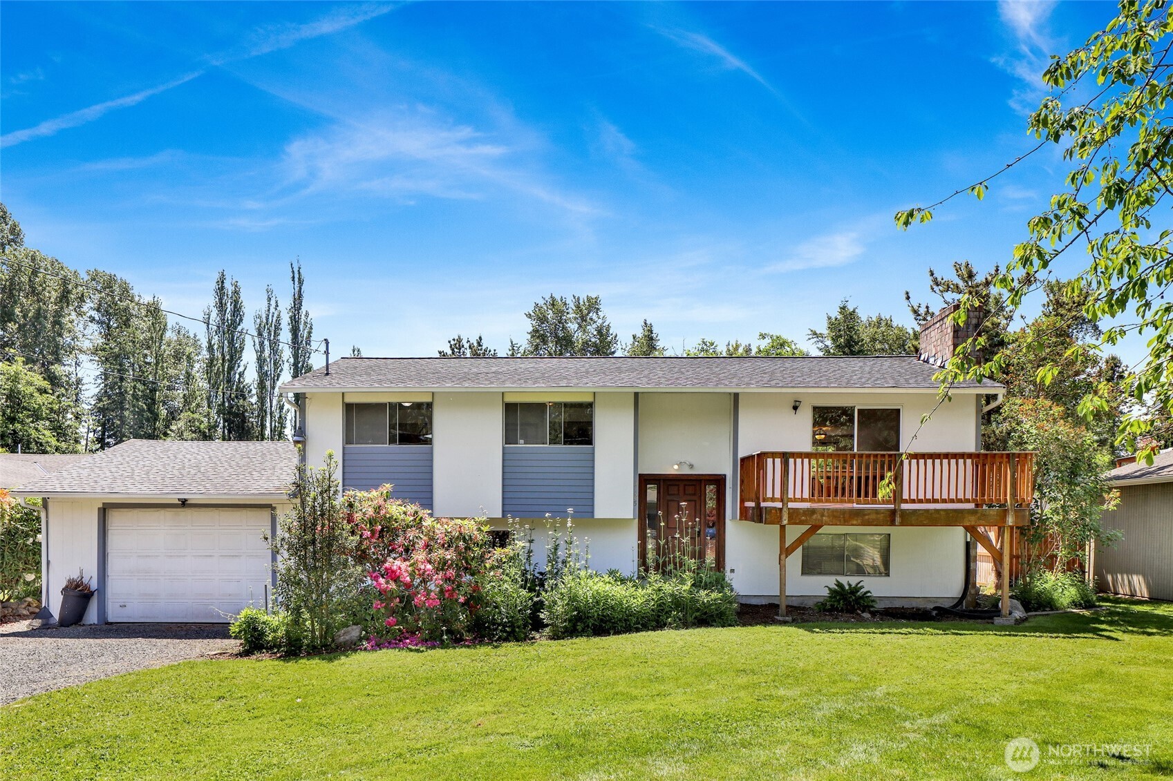 3125 Mcleod Road Property Photo 1