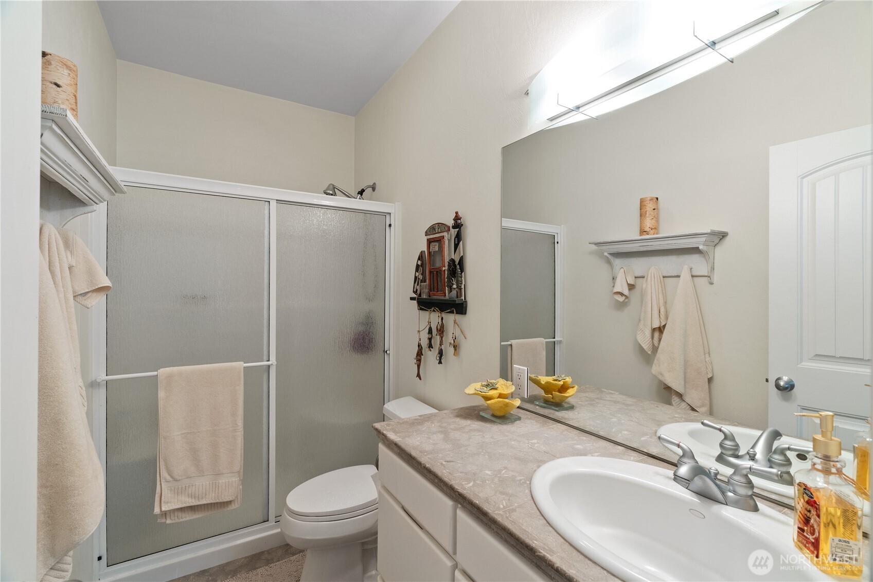 6 Diamond Drive Property Photo 20