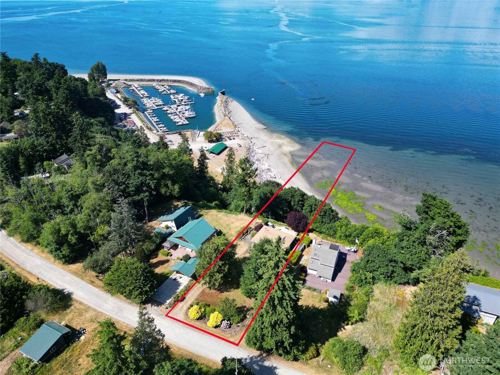 16 A Saratoga (including D-15) Drive Property Photo 5