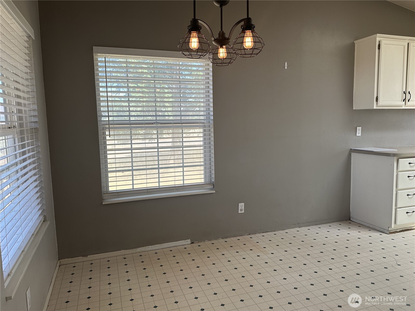 11137 Nw Dodson Road Property Photo 10