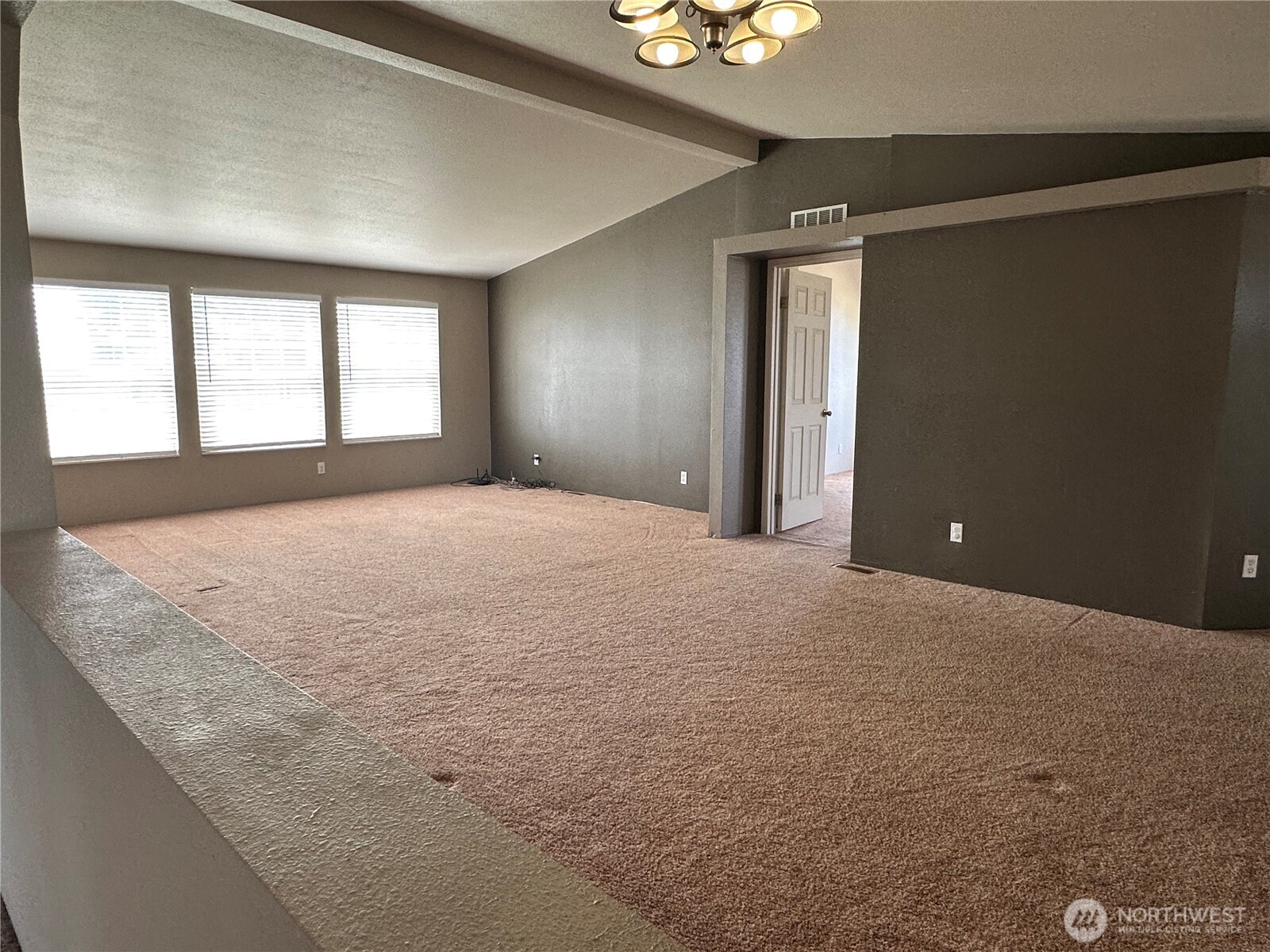 11137 Nw Dodson Road Property Photo 11