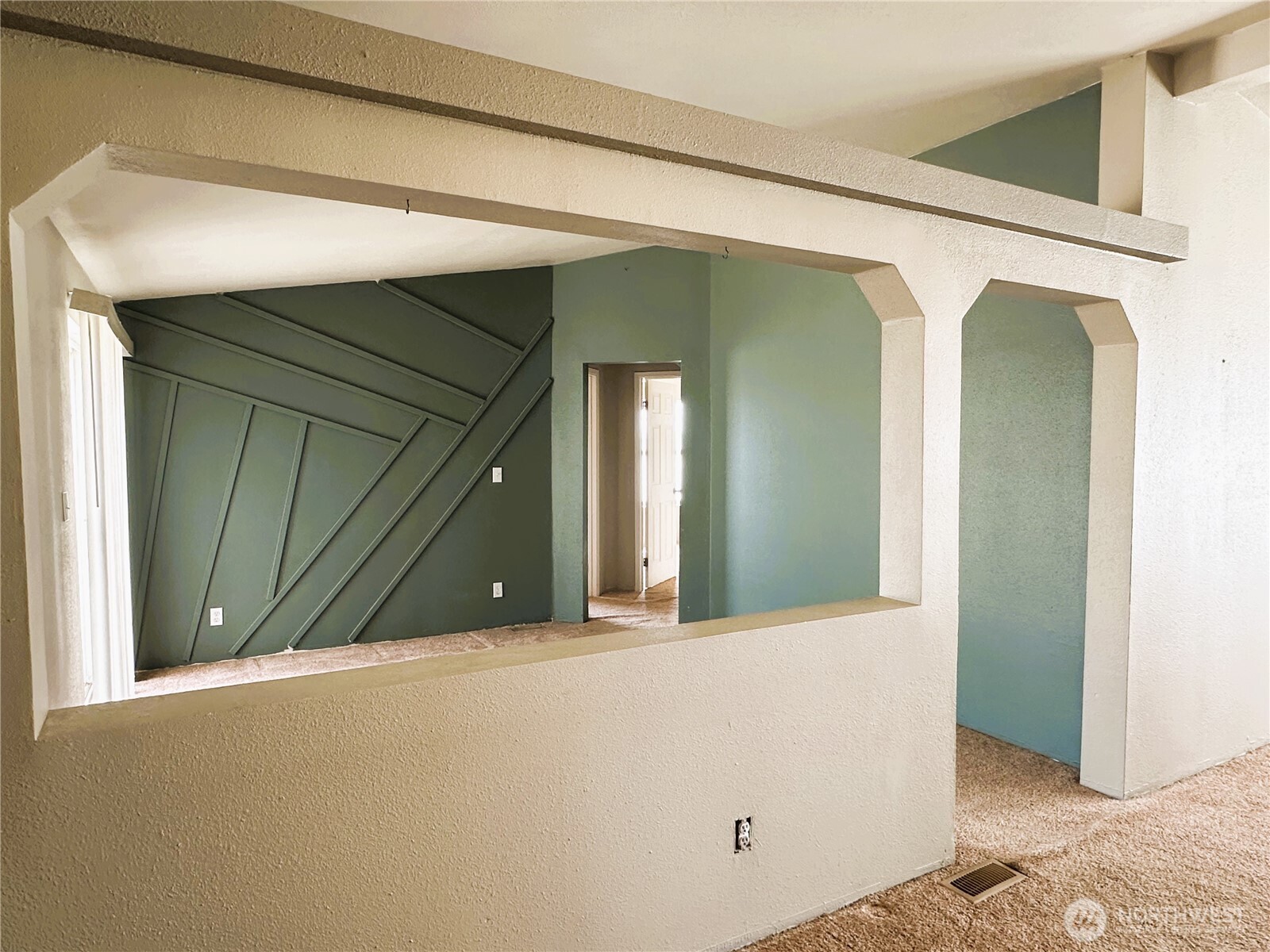 11137 Nw Dodson Road Property Photo 13