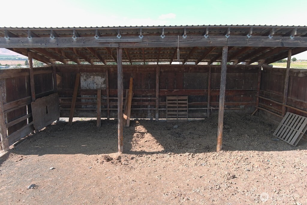 11137 Nw Dodson Road Property Photo 27