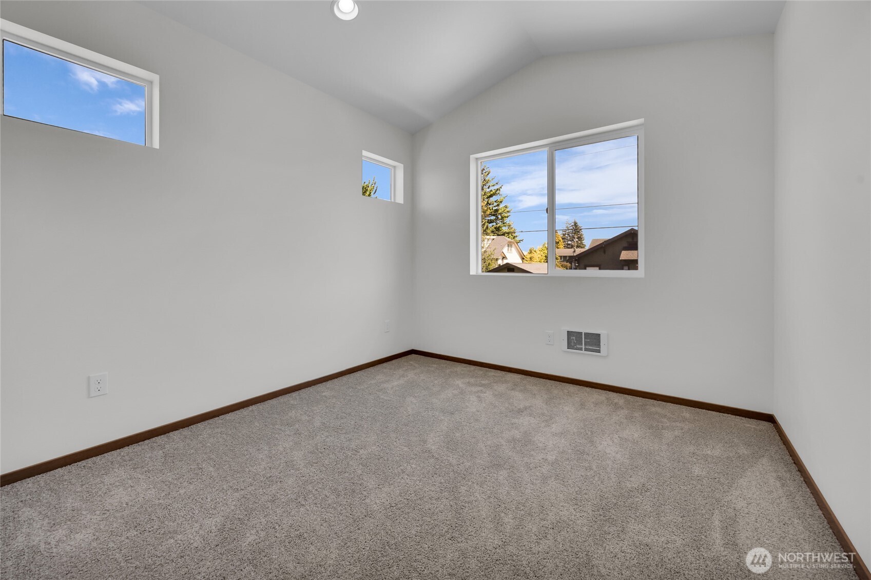 1531 Virginia Avenue 2 Property Photo 10