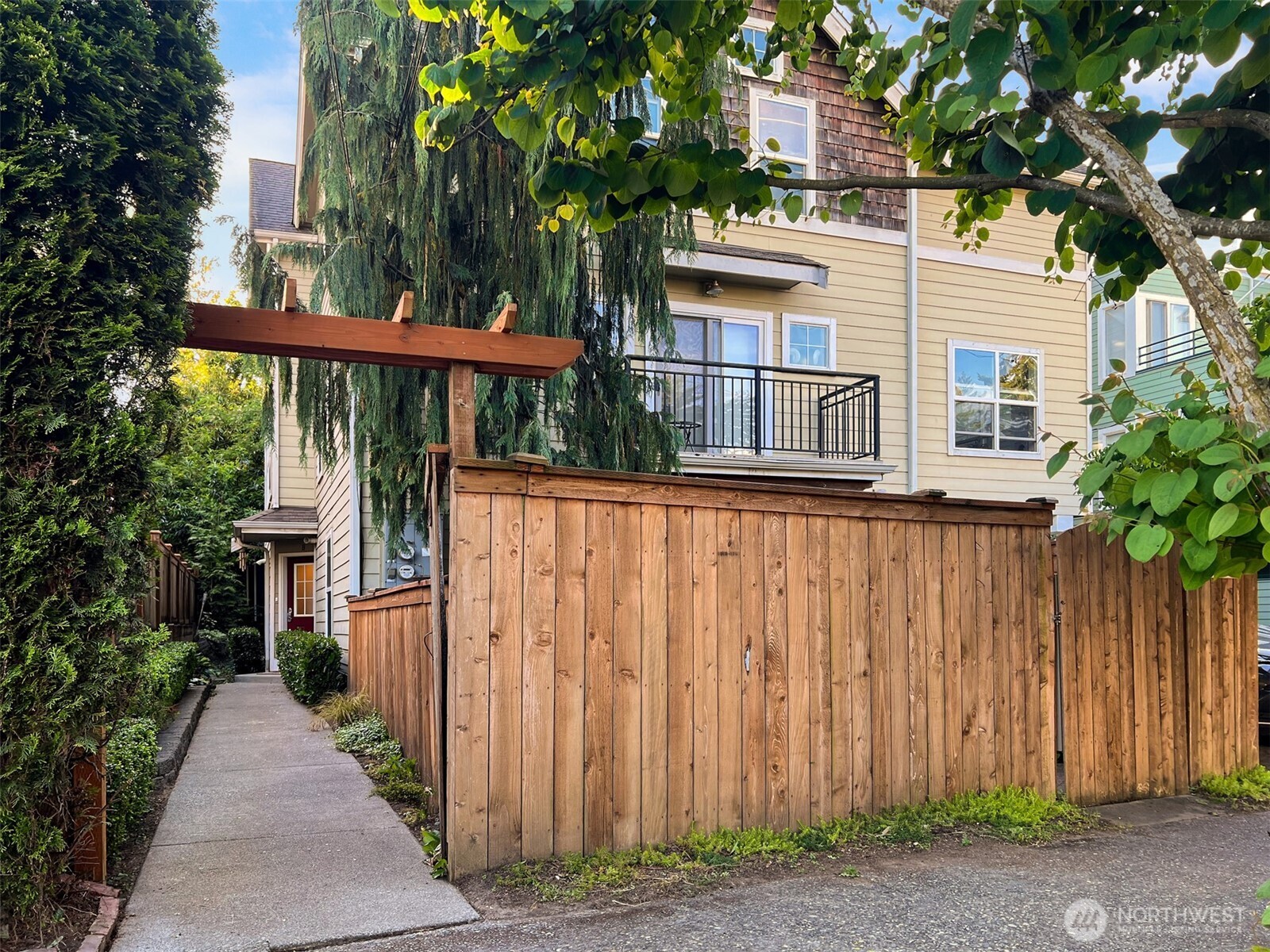 7321 47th Avenue B Property Photo 1