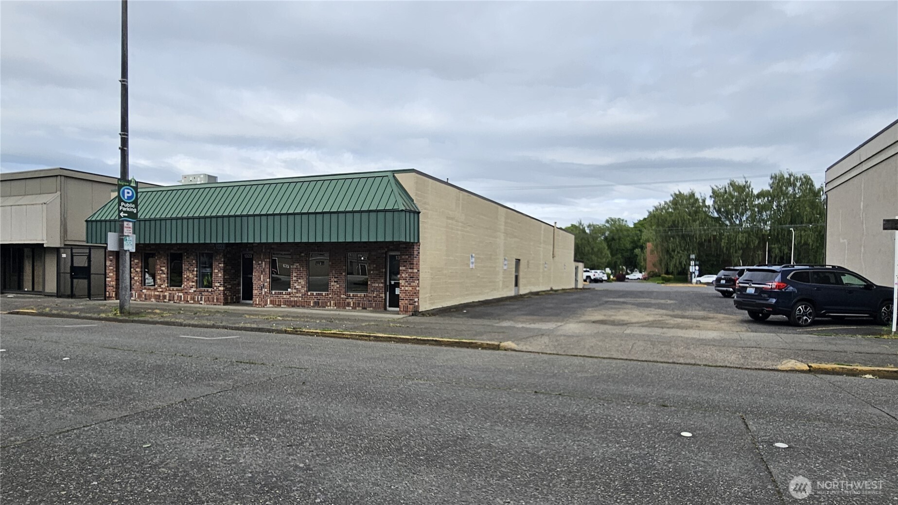 1323 14th Avenue Property Photo 1