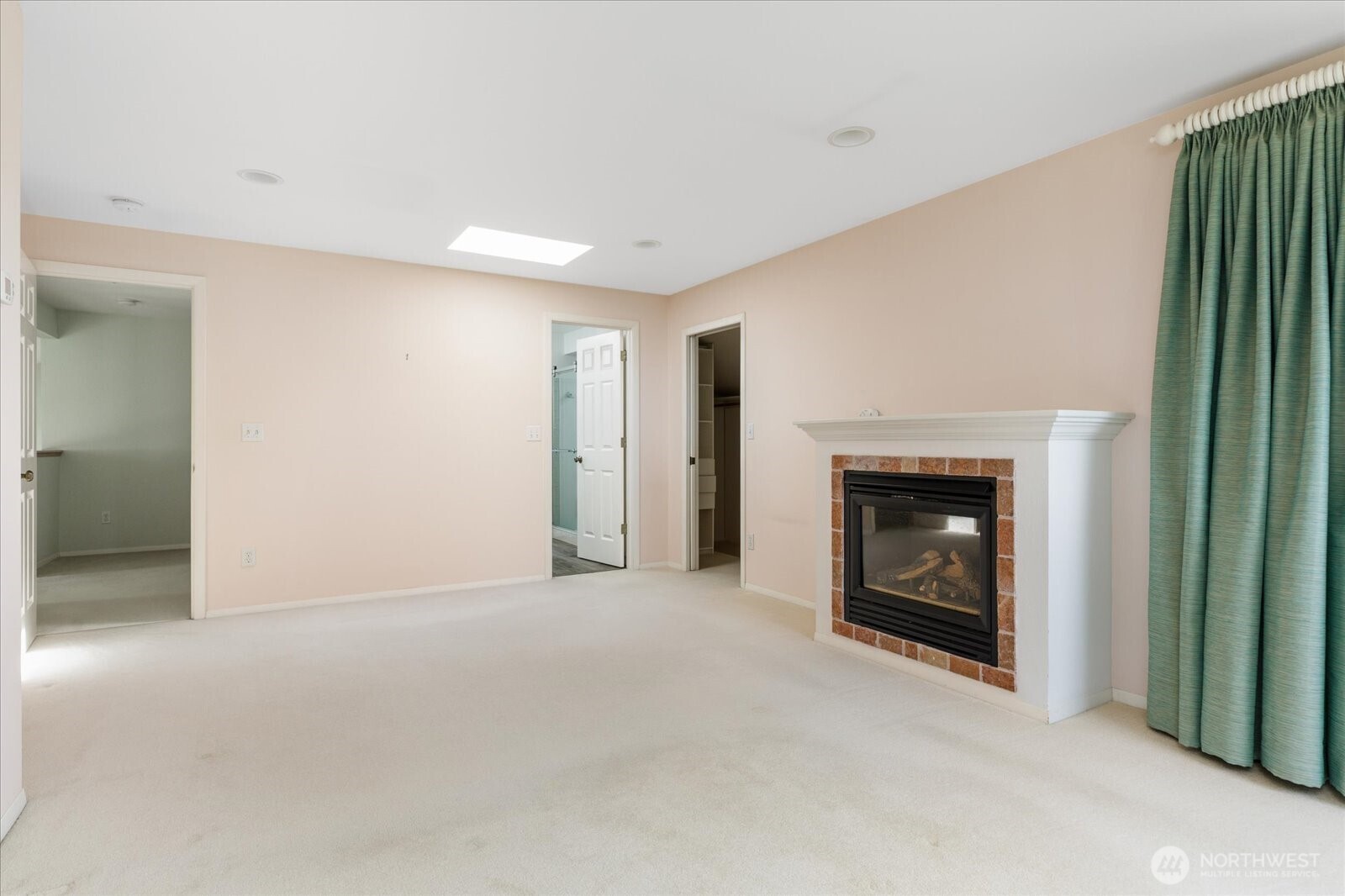 1563 Polnell Road Property Photo 15