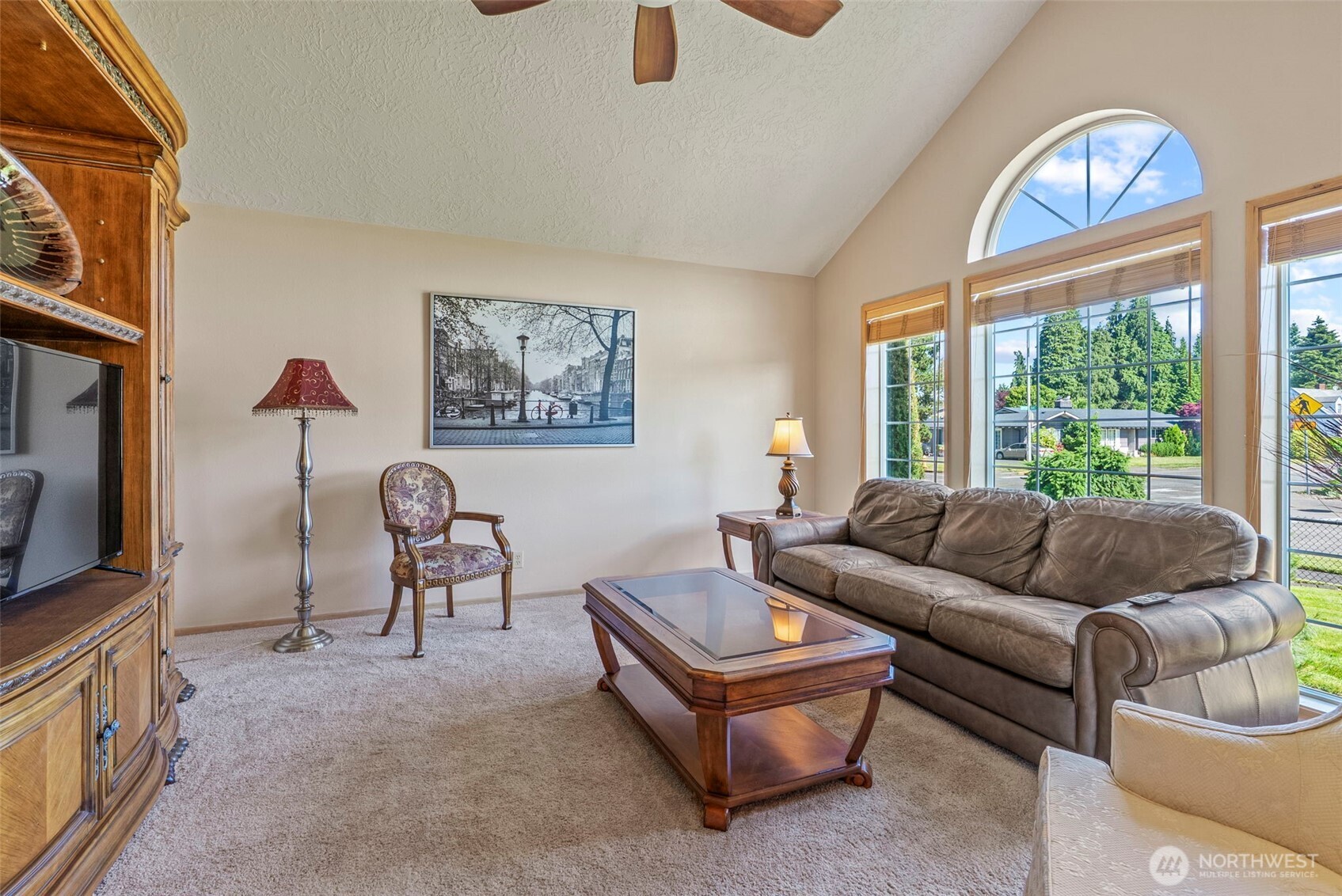 2951 Premiere Place Property Photo 7