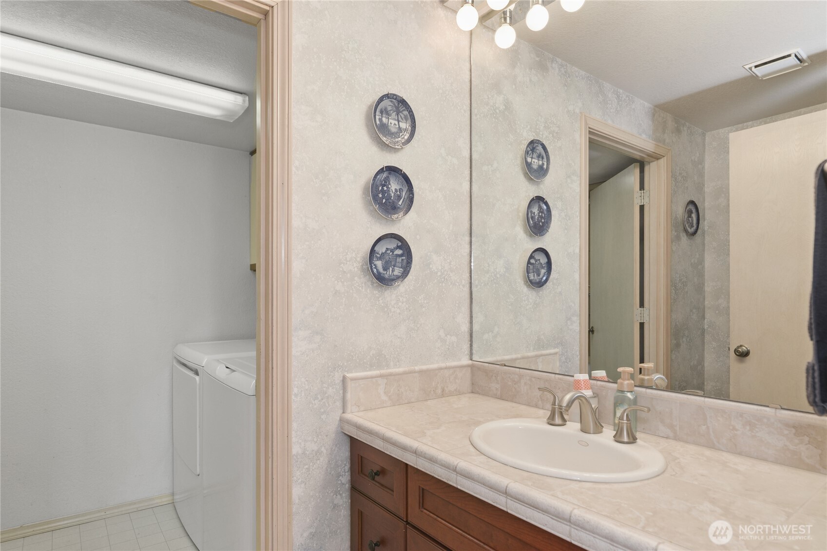 813 Mccormick Street Property Photo 27