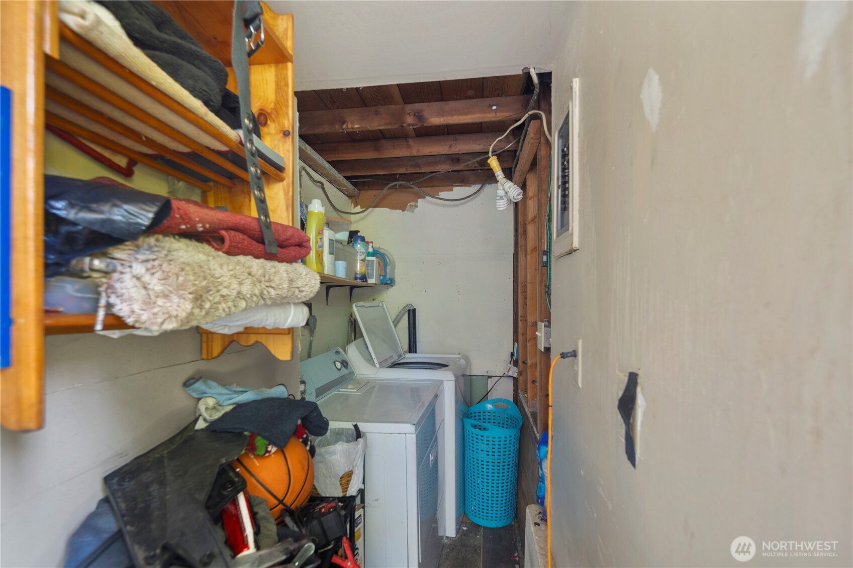 12421 2nd Avenue Property Photo 12