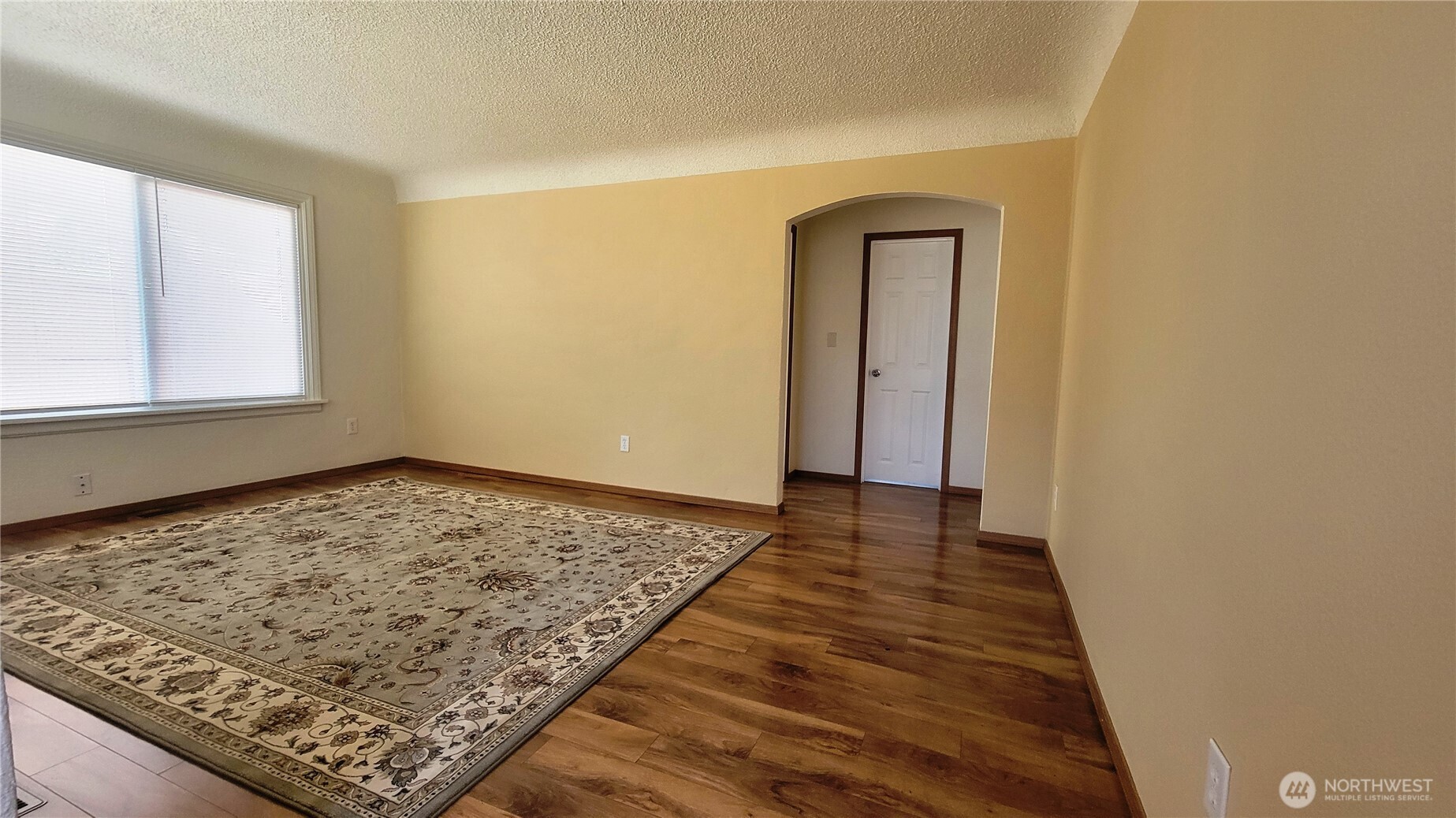 1618 112th Street Property Photo 10