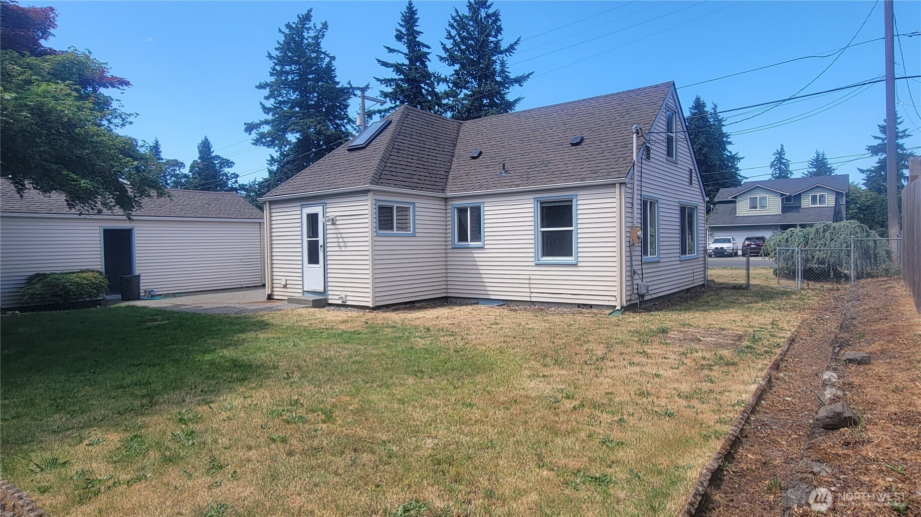1618 112th Street Property Photo 18